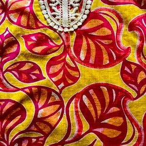 Cappagallo Linen Tunic.